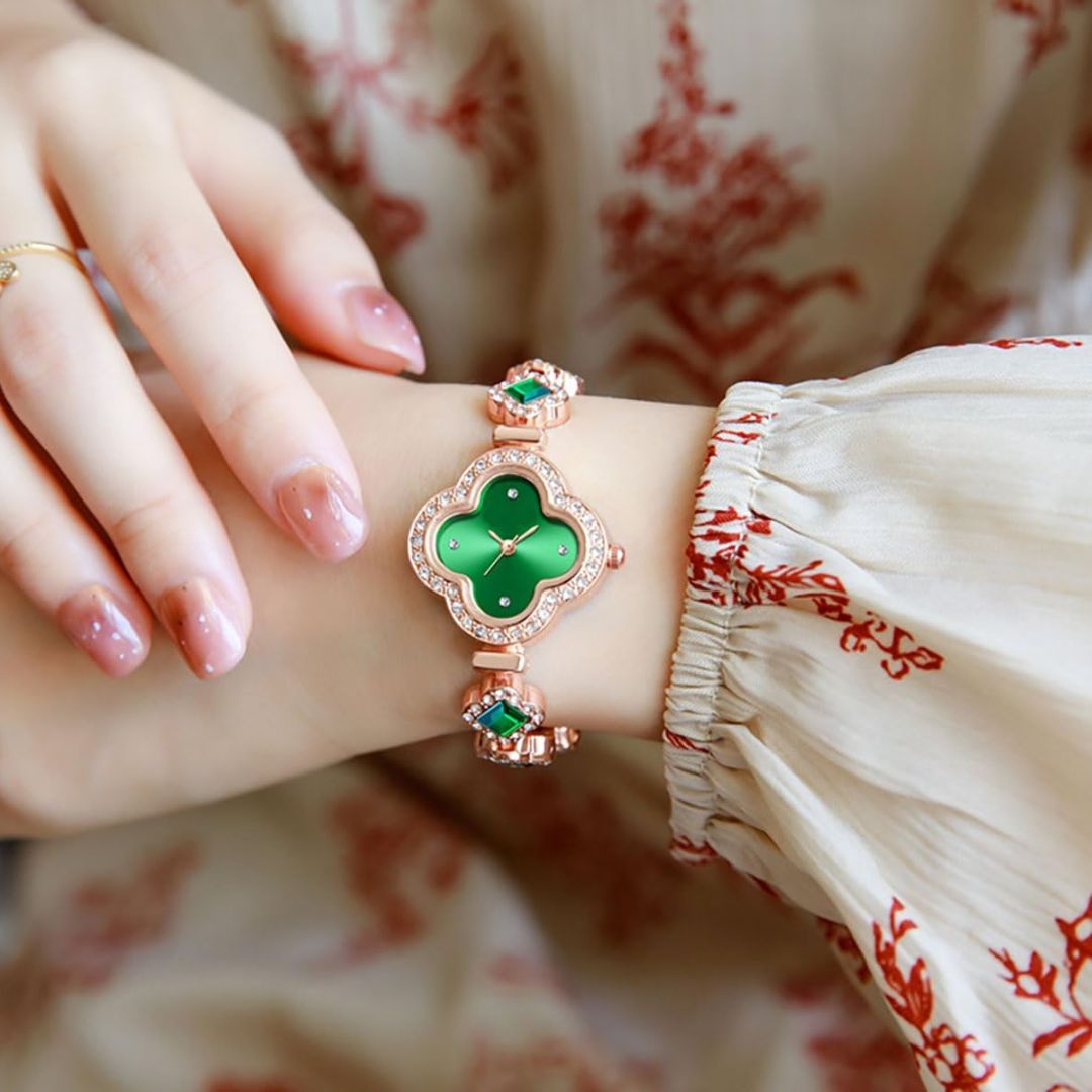ELEGANCE SET™ RELOJ TRÉBOL ESMERALDA + REGALO EXCLUSIVO: ARETES Y COLLAR + ENVIÓ GRATIS🎁